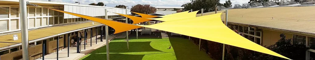 triangle shade over a motel
