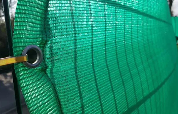 privacy fence sceen mesh green