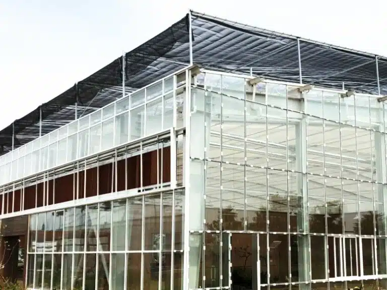 Commercial greenhouse external shading