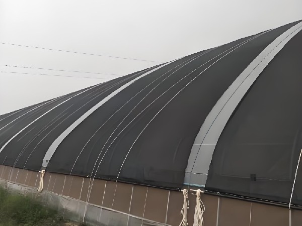 Reinforced shade net